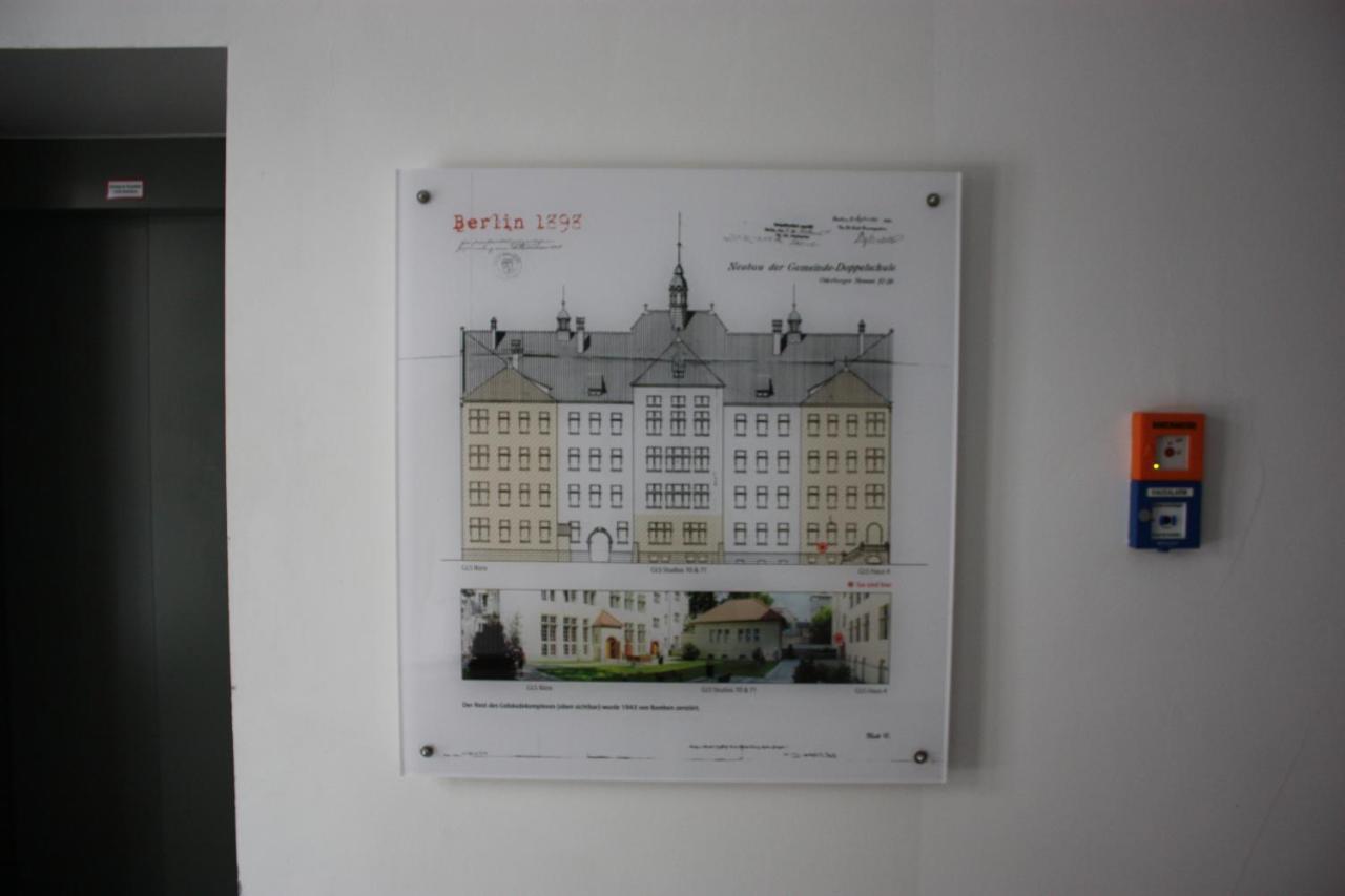 Hotel Die Schule Berlin Exterior foto